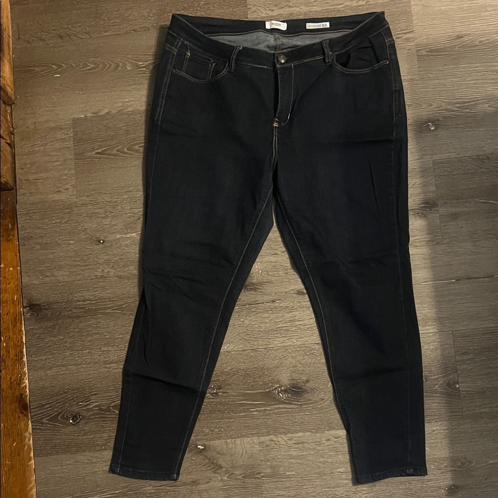 Like New Kensie Women's Dark Black Skinny Jeans